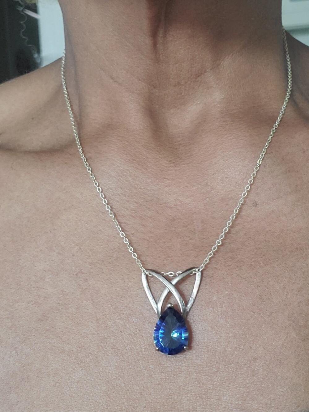 Sterling Silver 10ctw Caribbean Quartz Teardrop Pendant Infinity Bail